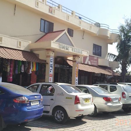Hotel Varsha Hampi Kültér fotó